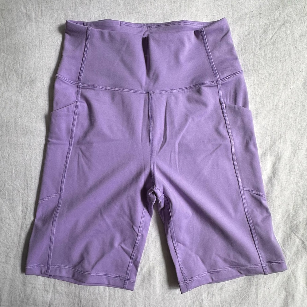 Figs underscrub shorts in lilac dawn